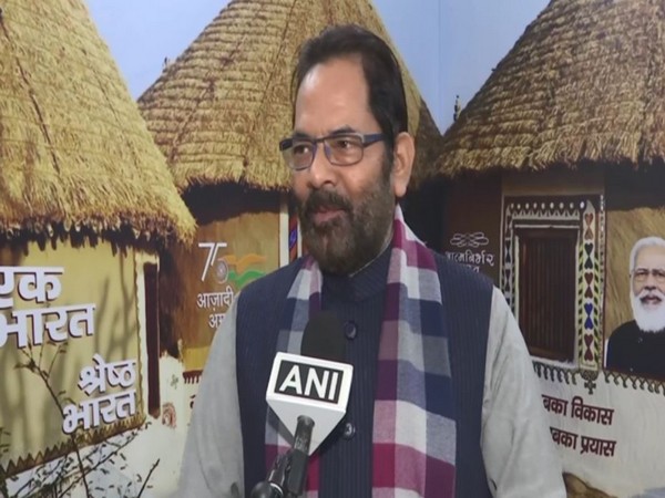 Union Minister Mukhtar Abbas Naqvi (Photo:ANI)