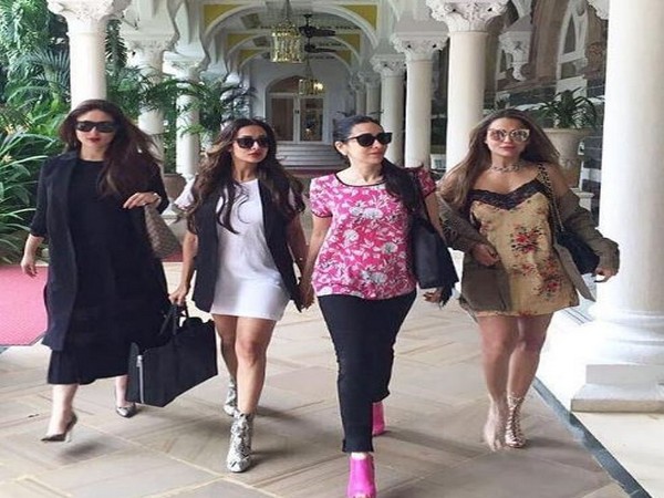 Kareena Kapoor Khan, Malaika Arora, Karisma Kapoor and Amrita Arora, (Image Source: Instagram)