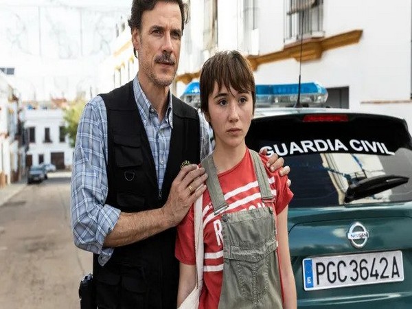 The Invisible Girl (Source: Instagram)