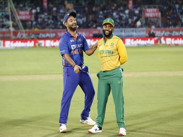 Rishabh Pant and Temba Bavuma (Photo: bcci.com)
