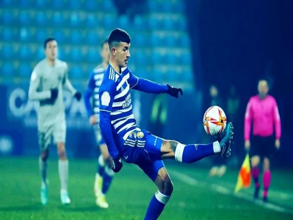 Spanish midfielder Saul Crespo (Photo/ISL)