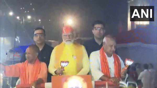 PM Modi holds roadshow after offering prayers at Ayodhya's Ram Temple (Photo/ANI)
