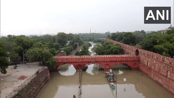 Drone visuals showing areas near Red Fort submerged due to overflowing Yamuna (Photo/ANI)