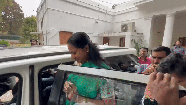 BRS MLC K Kavitha leaving from her residence (Photo/ANI)