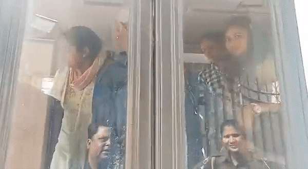 Outside visual from Fatehpur Beri police station  (Photo/ANI)