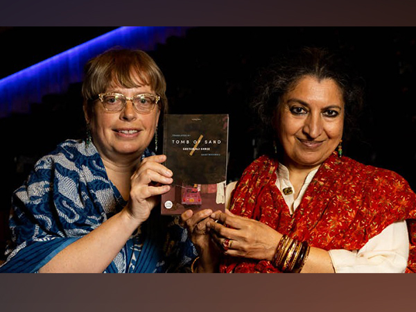 Daisy Rockwell (Left) and Geetanjali Shree (Right) (Photo Credit: International Booker Prize Twitter)