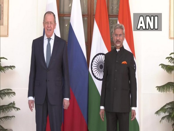 Russian Foreign Minister Sergey Lavrov with Indian couterpart S Jaishankar