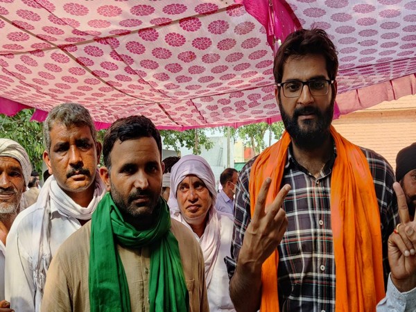 The released farmers from Hisar jail (Photo/ANI)