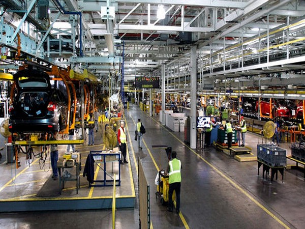 Manufacturing posted a growth of 0.9 per cent in November 2021