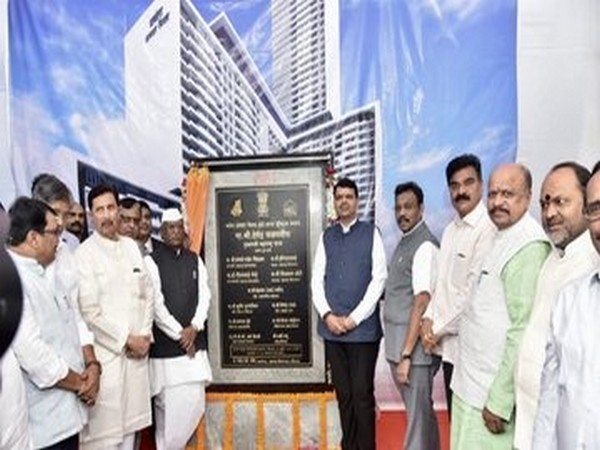 Maharashtra Chief Minister Devendra Fadnavis and other officials in Mumbai on Wednesday. Photo/ANI