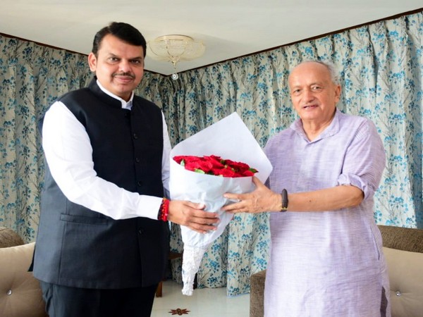 Devendra Fadnavis with Governor Bhagat Singh Koshyari