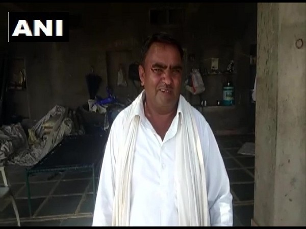 Pemaram Manaram Dangi, farmer who received electricty bill of over Rs 3.71 crore in Rajasthan's Udaipur. (Photo/ANI)
