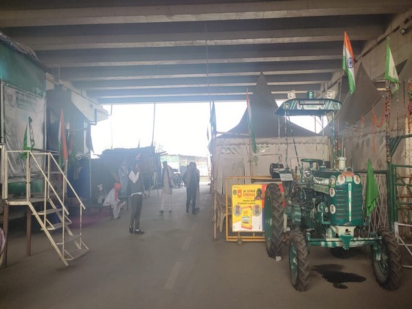Fewer farmers protesting at the Ghazipur Border on Saturday. (Photo/ANI)