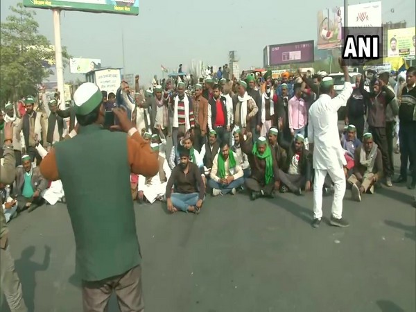 Visuals of protest from Delhi-Ghaziabad border (Photo/ANI)