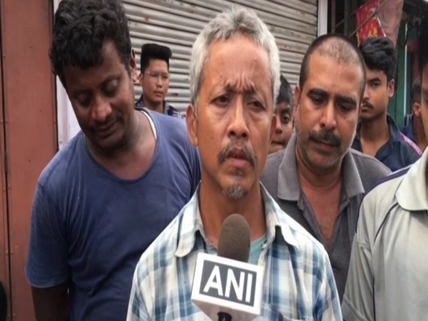 Father of slain jawan Naik Subhash Thapa, Teg Bahadur Thapa talking to ANI on Saturday. Photo/ANI