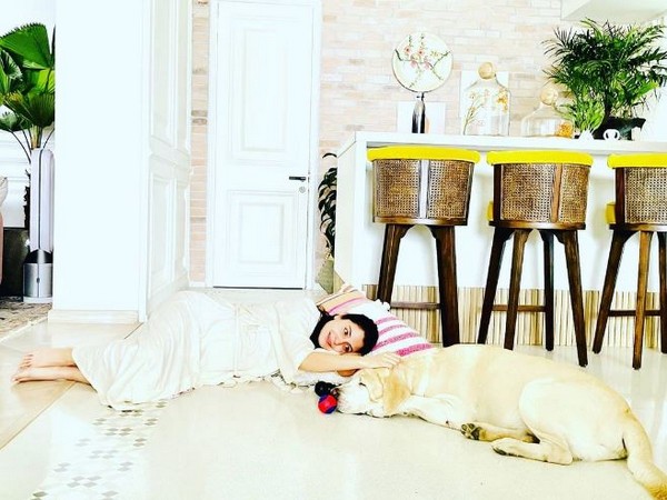 Actor Anushka Sharma with her pet dog
