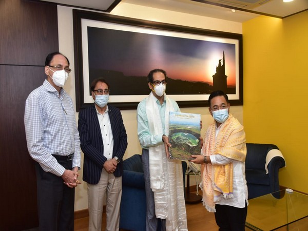 Sikkim CM Tamang during his visit to Maharashtra CM Uddhav Thackeray