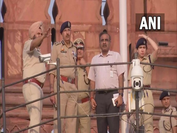 Delhi Police Commissioner Sanjay Arora visited Red Fort (Photo/ANI)