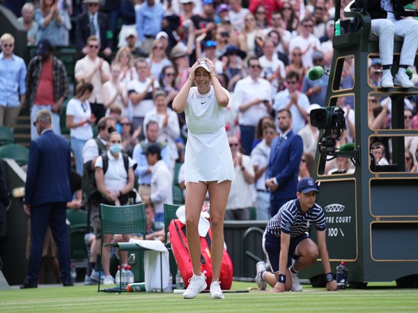 Amanda Anisimova (Photo: Wimbledon/ Twitter)