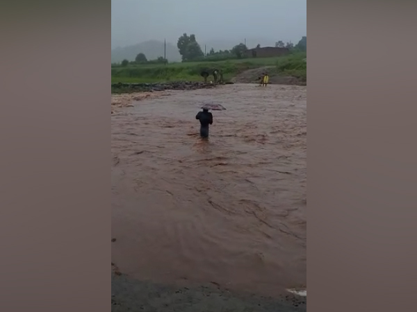 Some hamlets in the range of Lakshmipuram and Bungaput panchayats of Munchangiputtu mandal have been affected by rains [Photo/ANI]