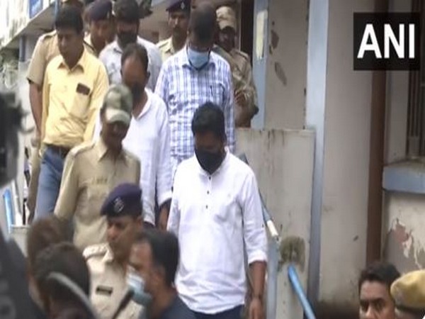 Jharkhand Congress MLAs arrested by West Bengal police (Photo/ANI)