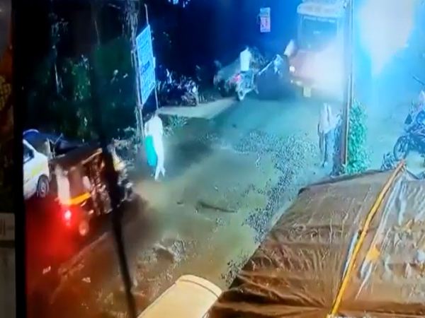 Visuals of person falling from his bike