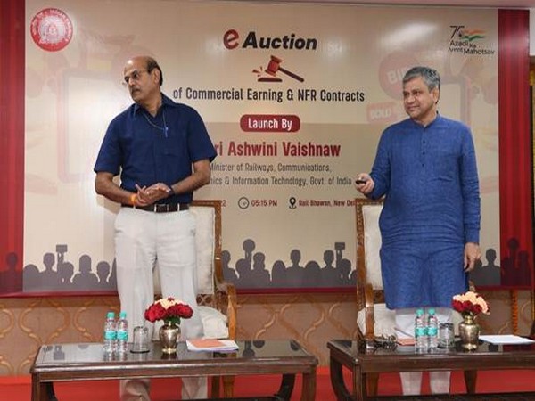 Union Minister Ashwini Vaishnaw launches Policy & Portal of e-auction for Commercial earning, Non-Fare Revenue (NFR) contracts (Photo/PIB)
