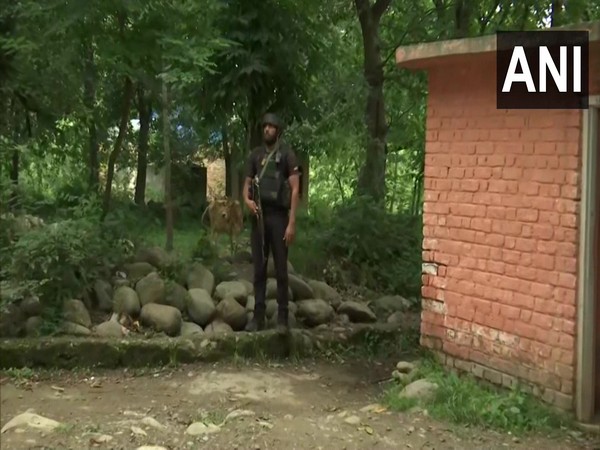 Army and Police deployed at High School, in Gopalpora area of Kulgam where a teacher from Jammu region was shot dead by terrorists. (ANI/photo)