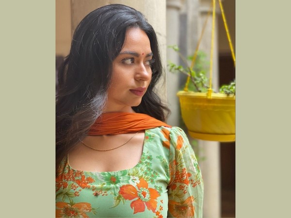 Soundarya Sharma stuns her fans with her daring performance in Raktanchal-2