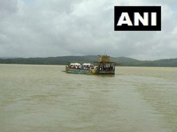 Two ferries with 200 people onboard collided on the Kalasavalli to Ambaragodlu waterway route in Karnataka on Wednesday. Photo/ANI 