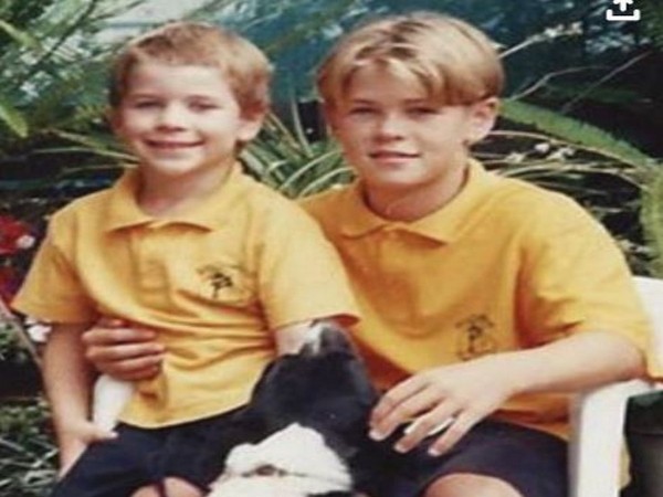Throwback picture of Chris Hemsworth and Liam Hemsworth (Image Source: Instagram)