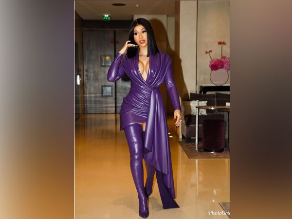 
    New tool makes internet memes accessible for visually impaired people
    