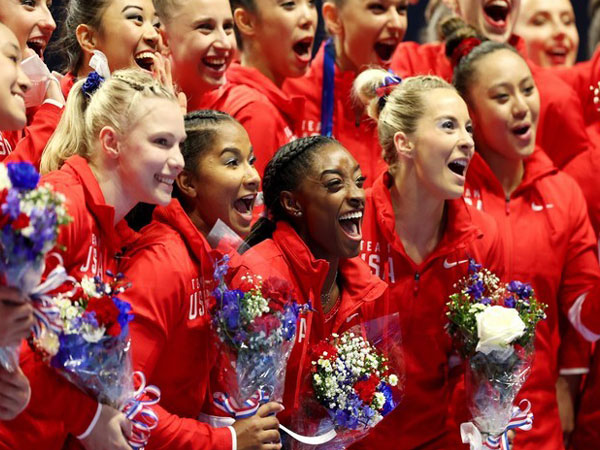 USA women's artistic gymnastics team (Photo: Twitter/Simone Biles)