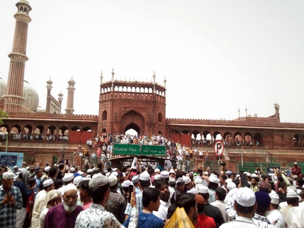 People protest in Jama Masjid, Delhi on June 10 (Photo/ANI)