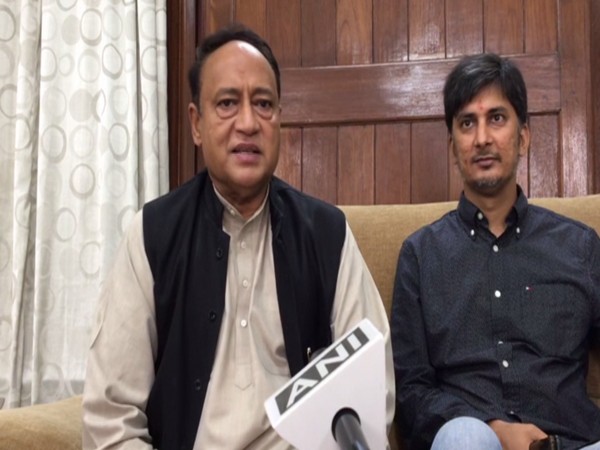 Congress leader Lakshman Singh (Photo/ANI)