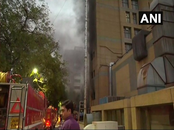 Fire breaks out at manufacturing unit in Mumbai