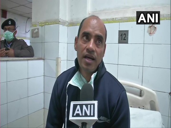 Fireman Rajesh Shukla speaking to ANI in New Delhi on Sunday. 
