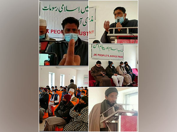 Muslims in India enjoy equal rights, says Kashmiri political activist Agha Syed Abbas Rizvi (Photo:ANI)