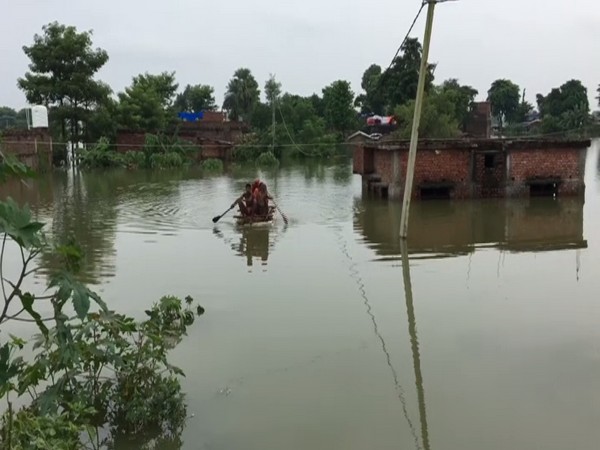 River Burhi Gandak continues to be in spate. (Photo/ANI)