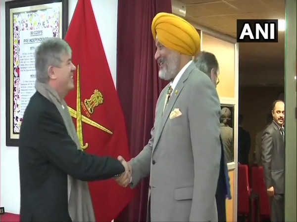 Chinar Corps commander Lt General KJS Dhillon met foreign delegates in Srinagar on Thursday. 
