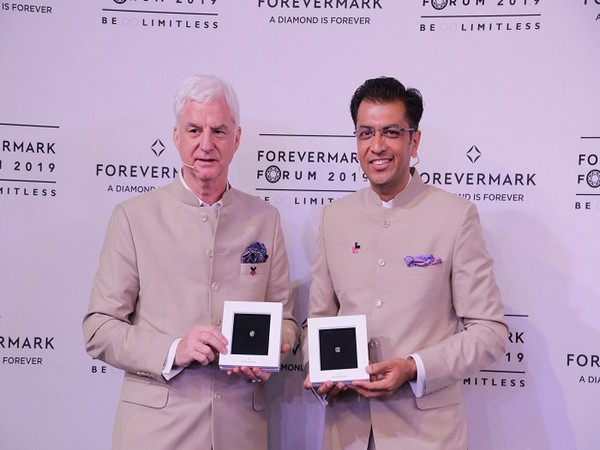 Stephen Lussier Executive Vice-President, Marketing, De Beers Group and Sachin Jain, President, Forevermark India