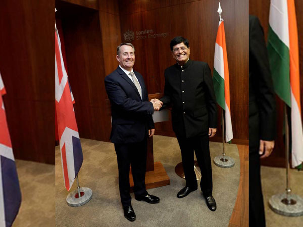 The British Secretary of State for International Trade, Liam Fox (L) with the Minister of Railways and Commerce, Piyush Goyal (R) in London on Tuesday (Photo/Fox's Twitter account)