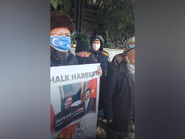 Uyghur Diaspora Protests against Imran Khan in Istanbul, Turkey 