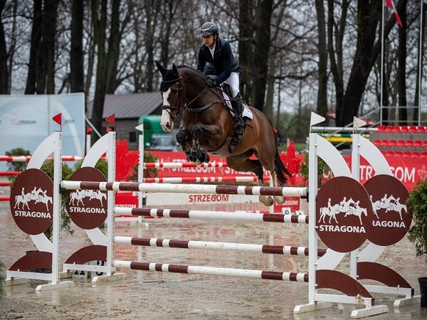 Fouaad Mirza with Dajara 4