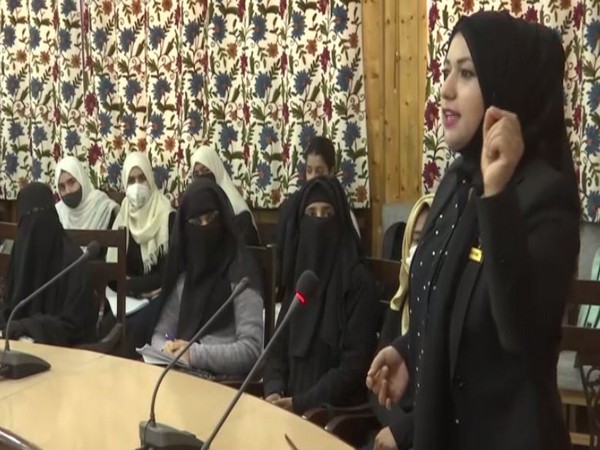 Workshop on 'Leadership Skills among Youth' for students of Amar Singh College in Srinagar