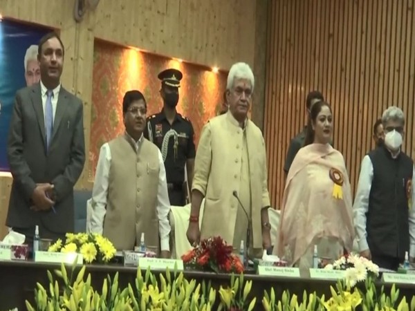 Lieutenant Governor of Jammu and Kashmir Manoj Sinha with other dignitaries during the inauguration. (ANI/photo)