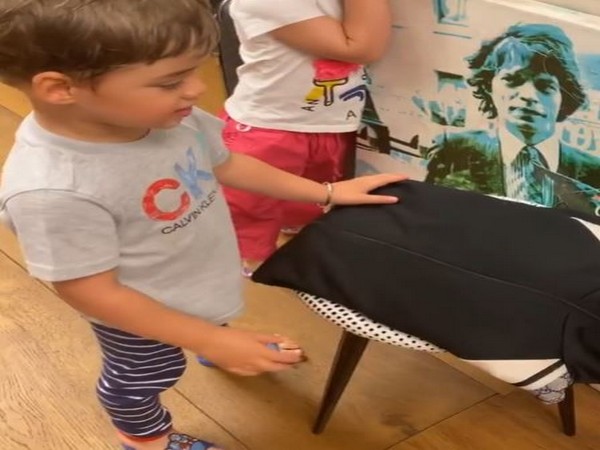 Yash and Roohi Johar (Image courtesy: Instagram)