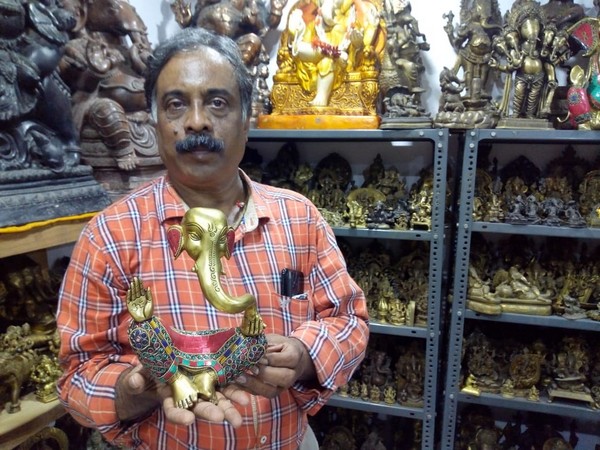 Pabsetti Shekhar claims to  have collection of over 19,000 Ganesh Idols 