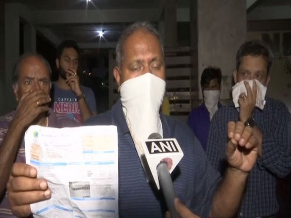 A Mumbai resident speaking to ANI on late Thursday. (Photo/ANI)