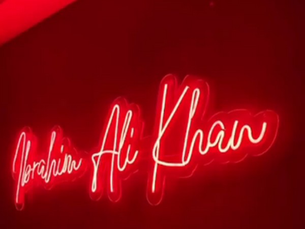 Sara Ali Khan shares sneak peek from Ibrahim Ali Khan's birthday (Image Source: Instagram)